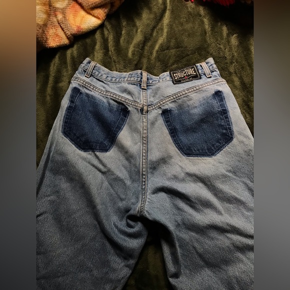 distressed jeans - Picture 1 of 3